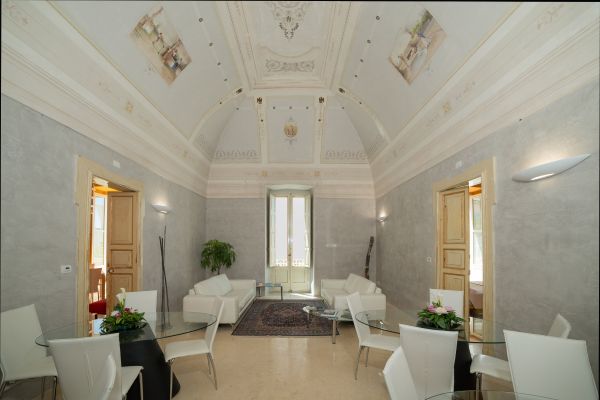 Carlo V-Palazzo Storico Relais (Gallipoli)